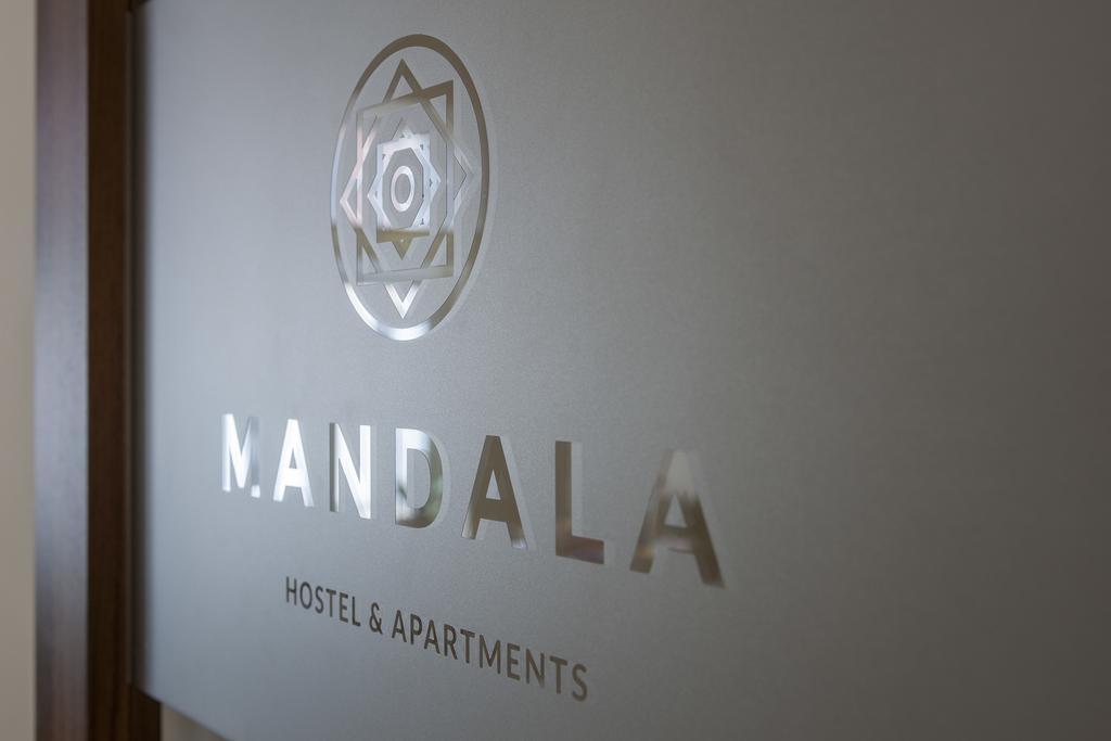 بوزنان Mandala Hostel & Apartments الغرفة الصورة